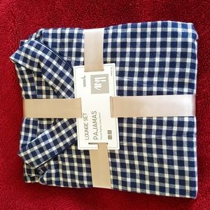 Blue flannel Uniqlo Lounge Pajama Set Large